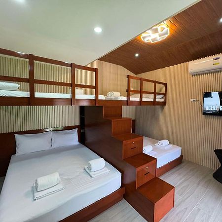 Youhan Beach Resort Сан Антонио Екстериор снимка
