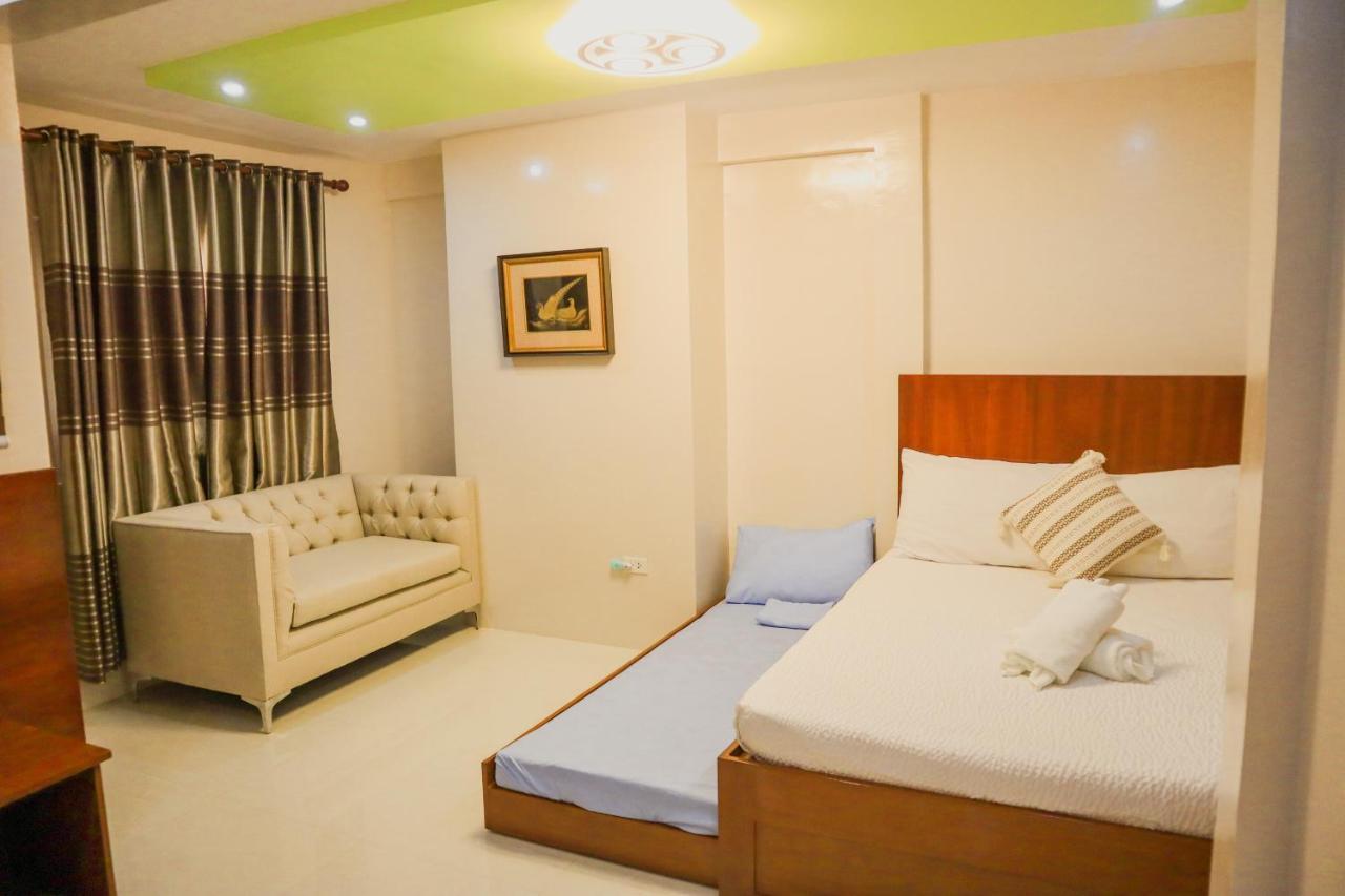 Youhan Beach Resort Сан Антонио Екстериор снимка