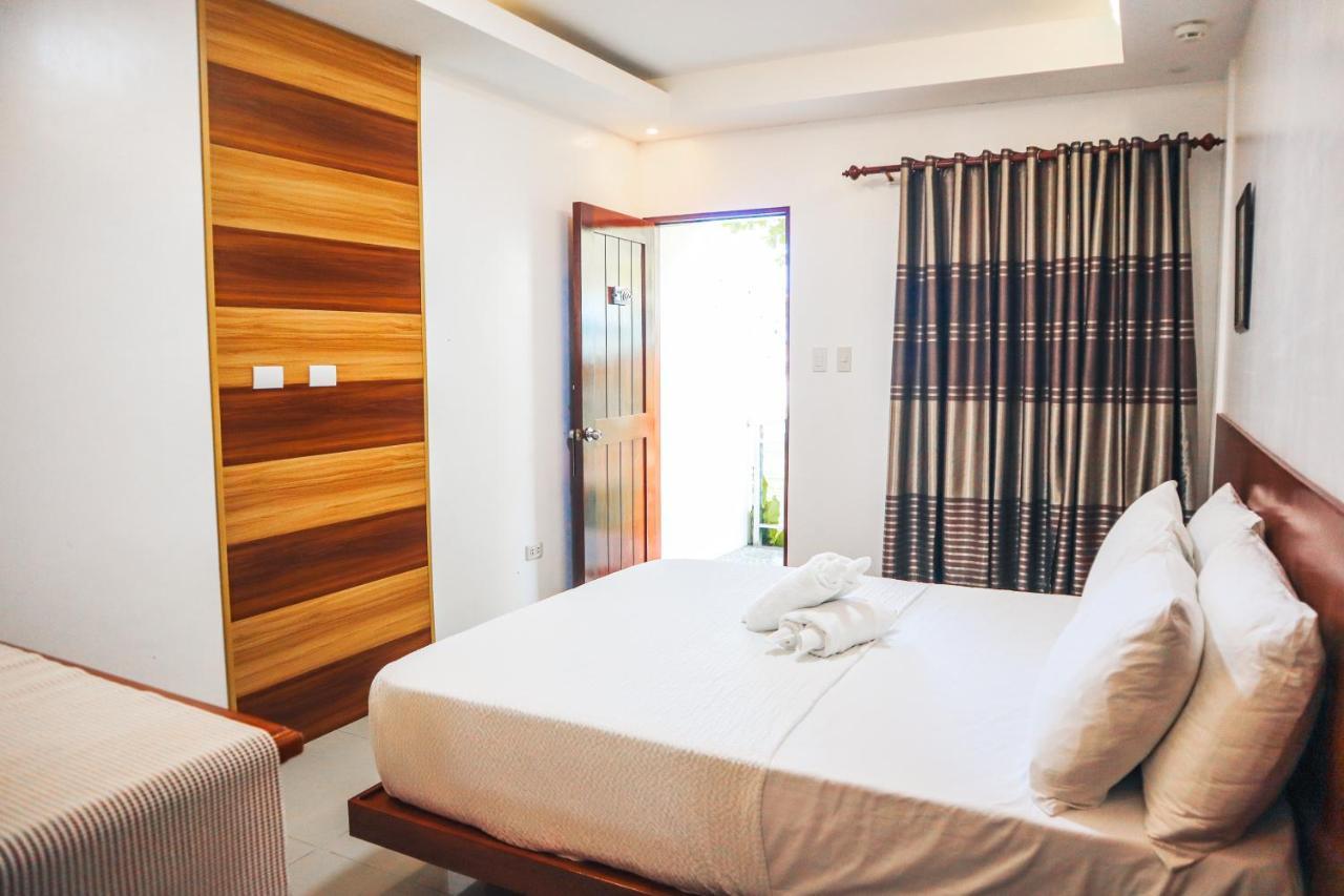 Youhan Beach Resort Сан Антонио Екстериор снимка